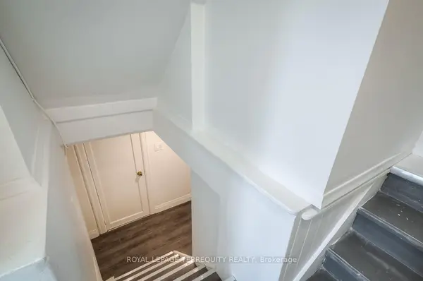 135 Jane ST #5, Toronto W02, ON M6S 3Y7