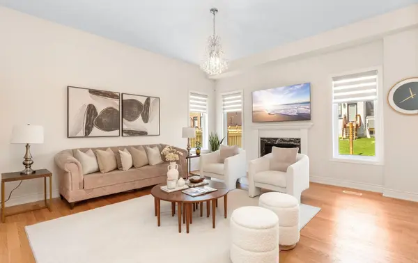 3470 Clayton TRL, Oakville, ON L6H 0Y9