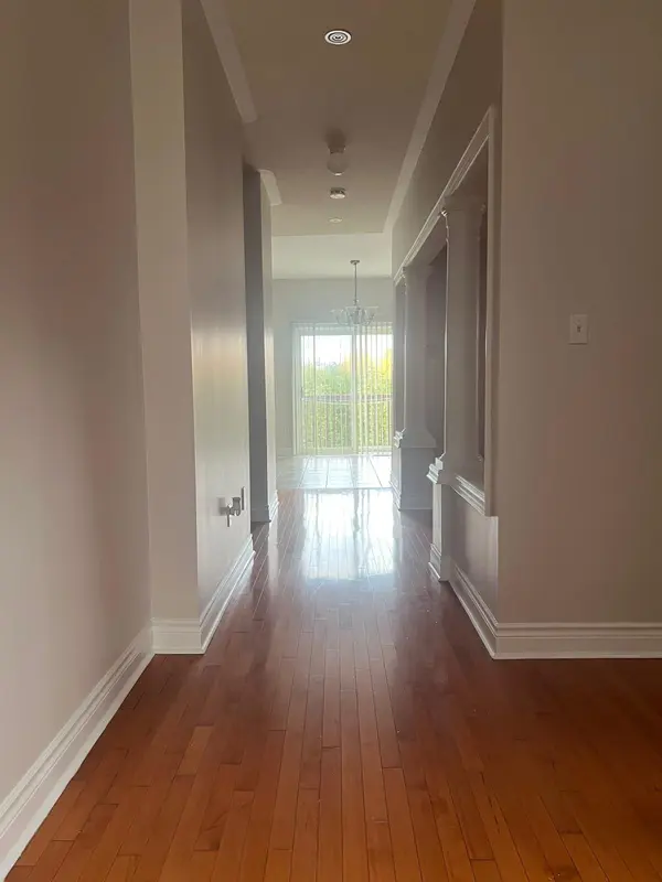 104 Bonistel CRES #Main and 2nd Floor, Brampton, ON L7A 3Z9