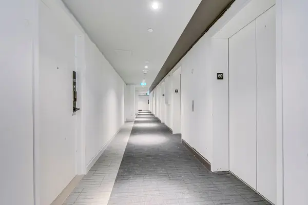 3883 Quartz RD #6007, Mississauga, ON L5B 0M4