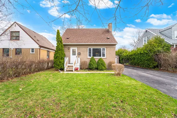 49 McCaul ST, Brampton, ON L6V 1J1