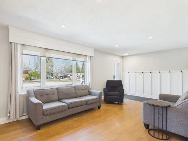 40 Johnstone BLVD, Brockton, ON N0G 2V0