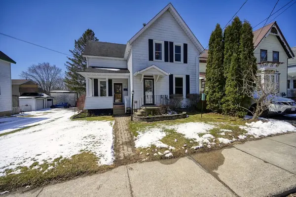 62 Beecher ST, Brockville, ON K6V 5M3