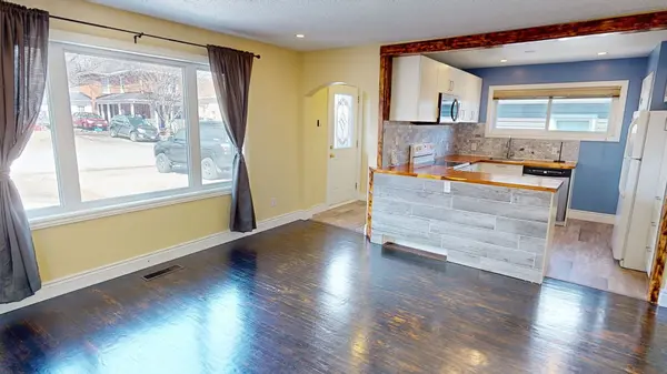 919 Eva ST, North Bay, ON P1B 6R3