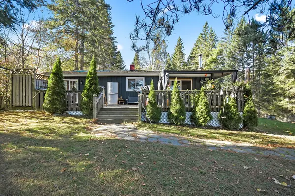 1725 518 East HWY, Kearney, ON P0A 1M0