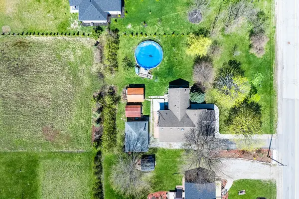 229 Erie St. ST S, Chatham-kent, ON N0P 1W0