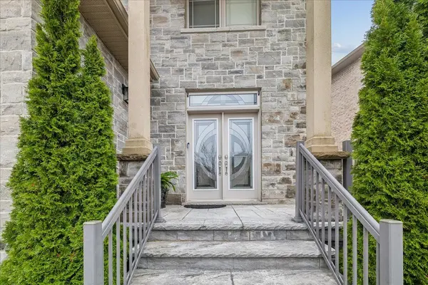 204 Vinton RD, Hamilton, ON L9K 0G8