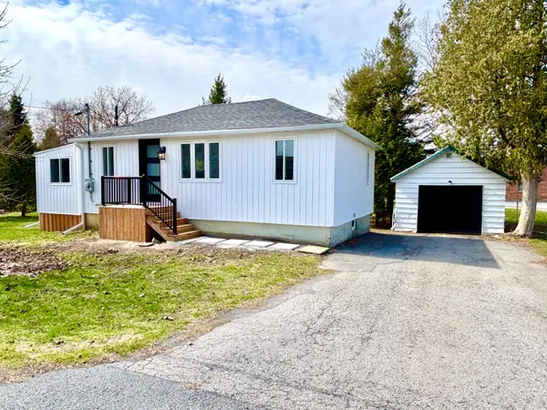 19 Alexander ST W, North Glengarry, ON K0C 1T0