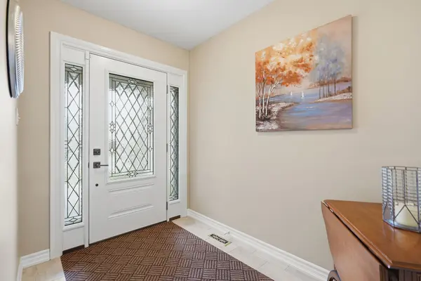 1102 Pleasantview DR, London North, ON N5X 4K3