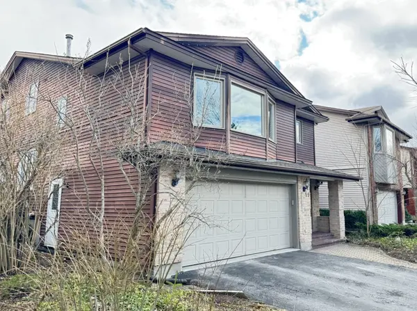 19 Hackett ST, Hunt Club - Windsor Park Village And Area, ON K1V 0P9