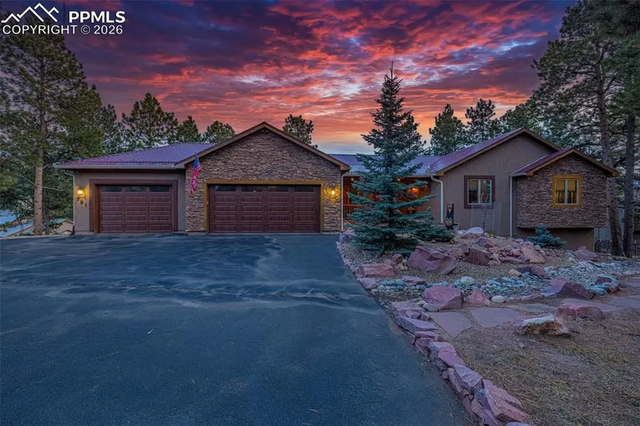 791 Skyline DR, Woodland Park, CO 80863