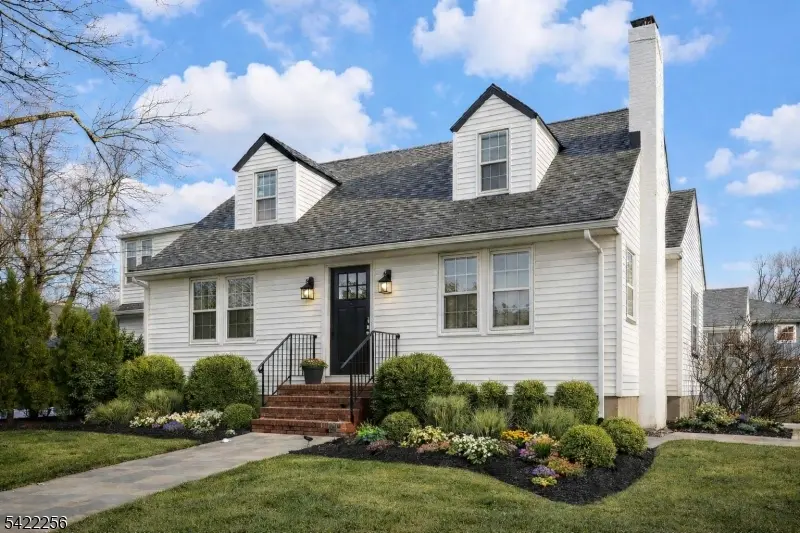 56 Diven St, Springfield Twp., NJ 07081