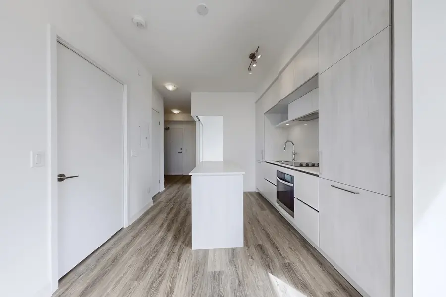 2 David Eyer RD #1130, Richmond Hill, ON L4S 0N6