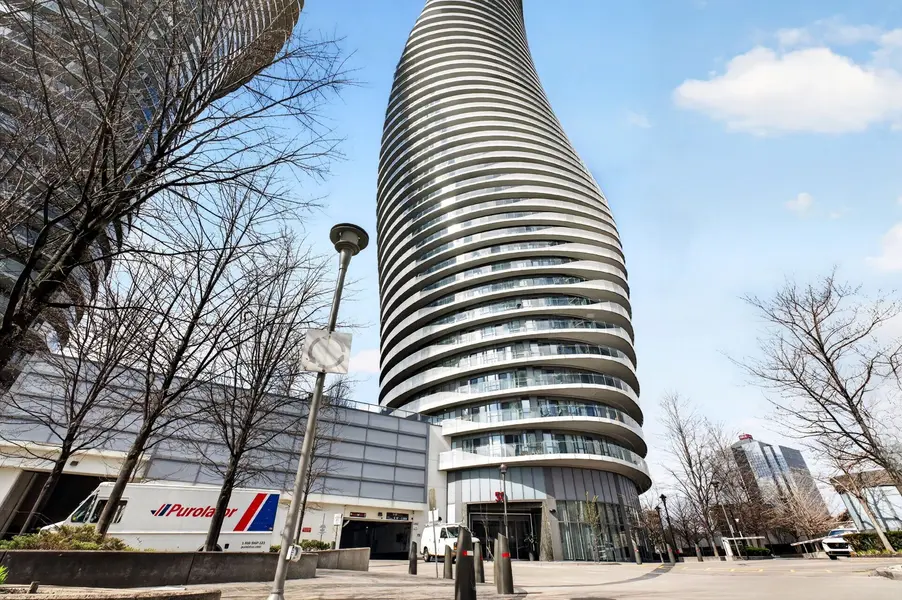 50 Absolute AVE #3806, Mississauga, ON L4Z 0A8
