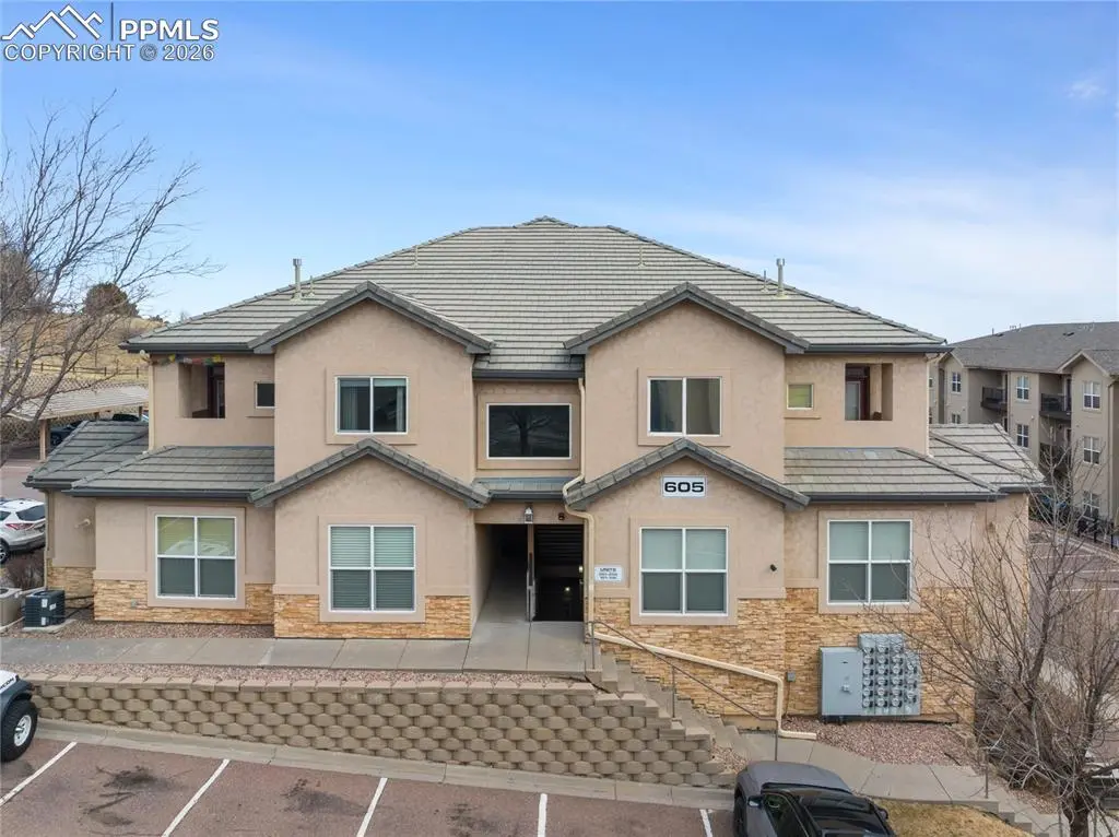 605 Cougar Bluff PT #202, Colorado Springs, CO 80906