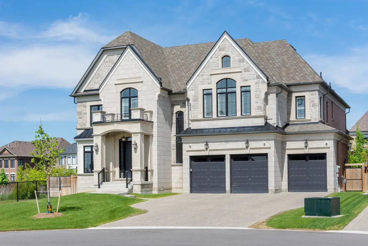 49 Mary Natasha CT, Vaughan, ON L4H 4N6