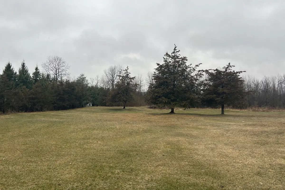 60 County Road 40 RD, Athens, ON K0E 1B0