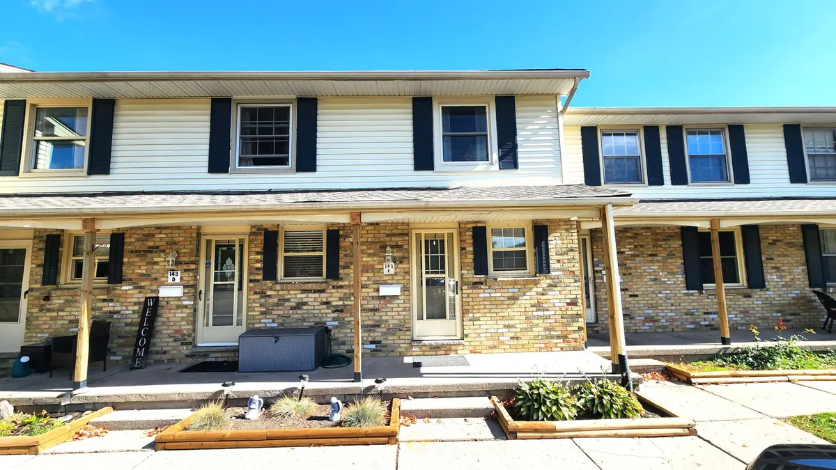 143 Wellesley CRES #E, London East, ON N5V 1J6