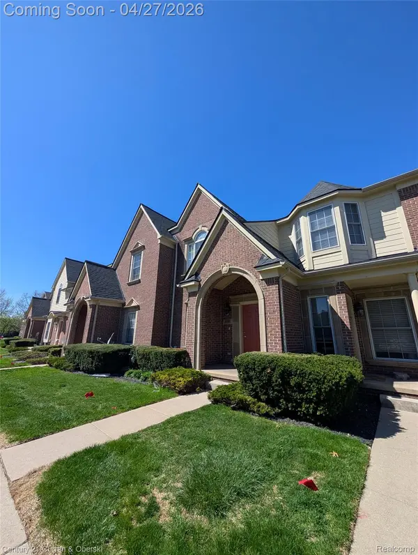 45599 Graystone LN, Canton Charter Township, MI 48187