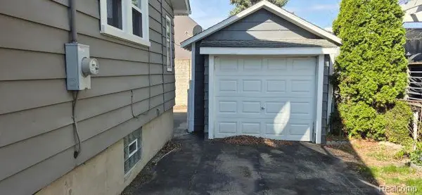 830 KNOWLES ST, Royal Oak, MI 48067