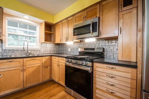 319 Spruce Street, Van, TX 75790