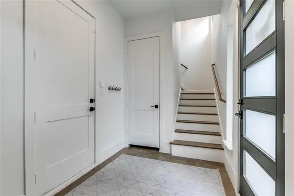 4205 Roseland Avenue #203, Dallas, TX 75204