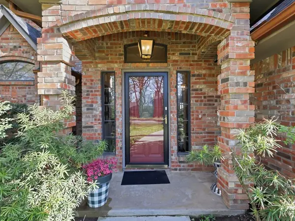 3379 Forest Glen Drive, Corinth, TX 76210