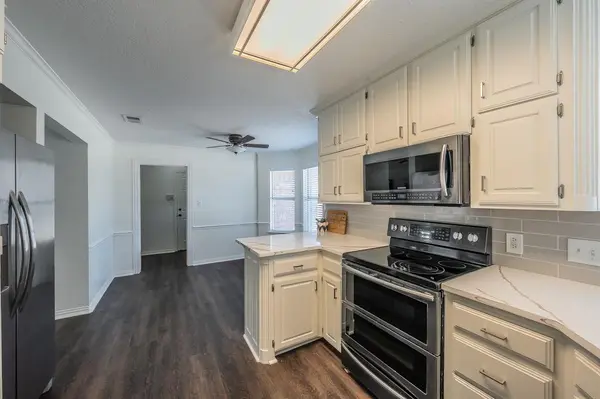 728 W Park Drive, Keller, TX 76248