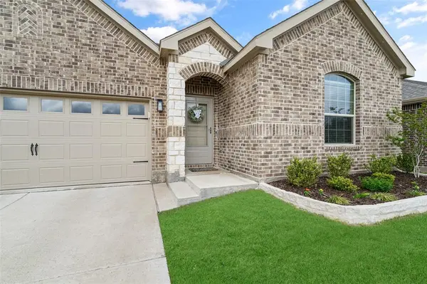 1317 Lazy Grove Drive, Anna, TX 75409