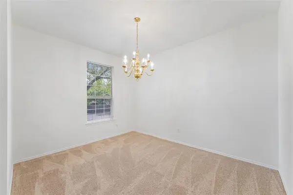 3310 Heavenly Way, Dallas, TX 75237