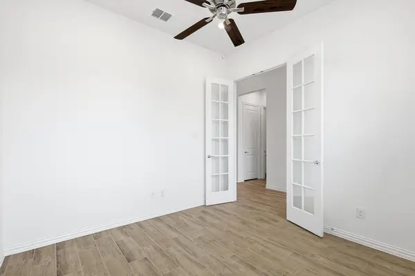 4747 Kings Garden Parkway, Arlington, TX 76005