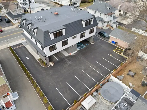 178 Newark Pompton Tpke #302, Little Falls Twp., NJ 07424