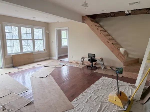 481A Windemere Ave, Mount Arlington Boro, NJ 07856