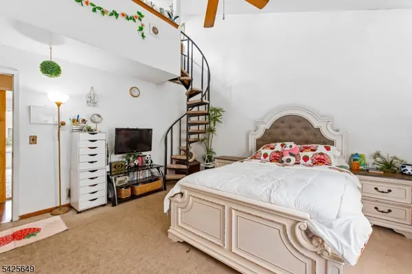 311 Cheyenne Rd, Andover Twp., NJ 07848