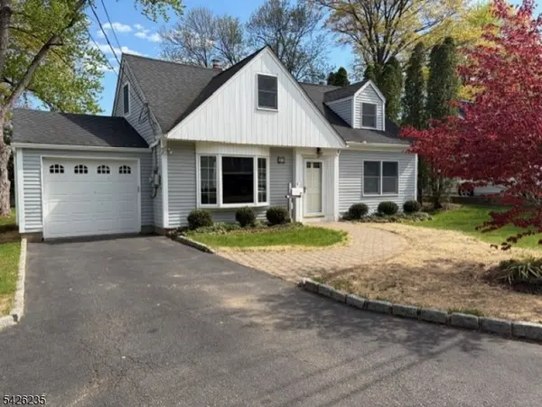 37 Kensington Rd, Madison Boro, NJ 07940