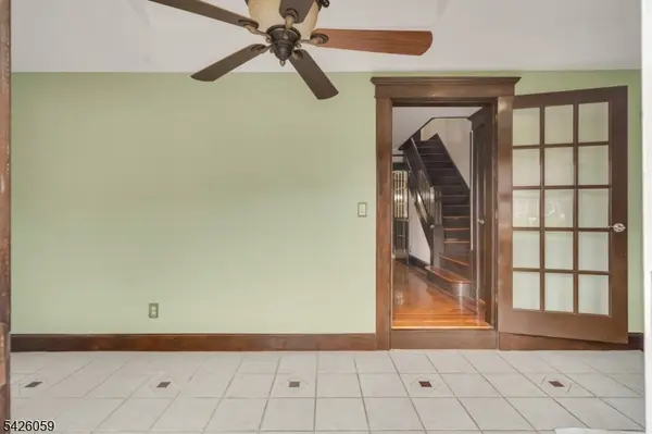 429 Palisade Ave, Cliffside Park Boro, NJ 07010