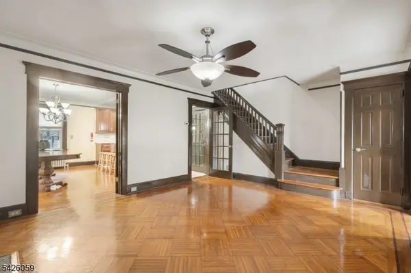 429 Palisade Ave, Cliffside Park Boro, NJ 07010