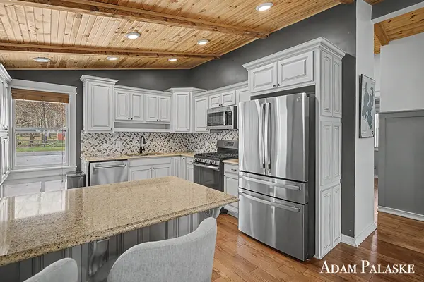 1775 Edwin DR, Yankee Springs Twp, MI 49348