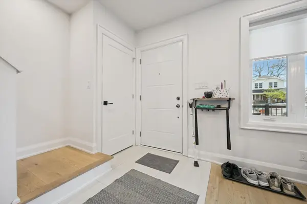 814 Coxwell AVE, Toronto E03, ON M4C 3E6