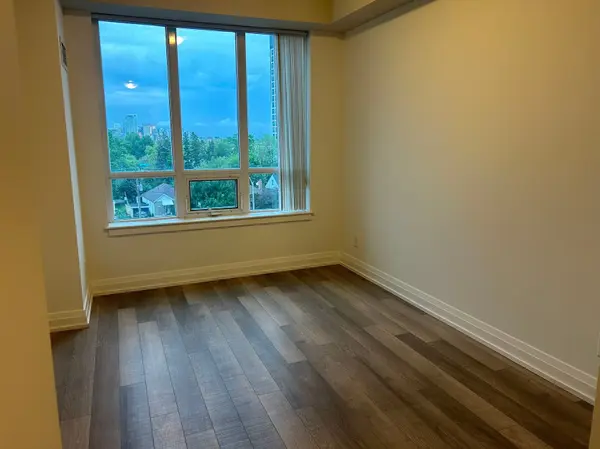 7165 Yonge ST #525, Markham, ON L3T 0C9