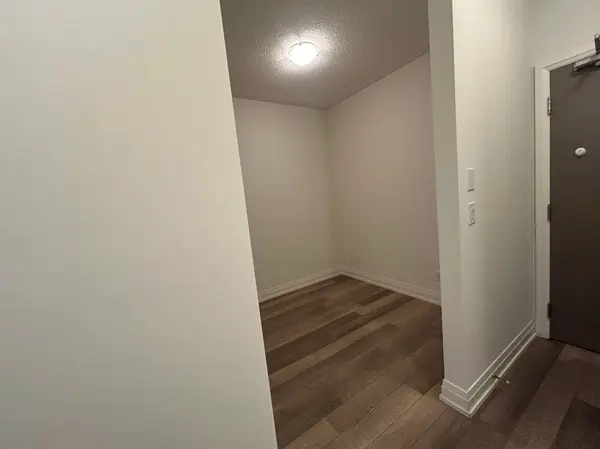 7165 Yonge ST #525, Markham, ON L3T 0C9