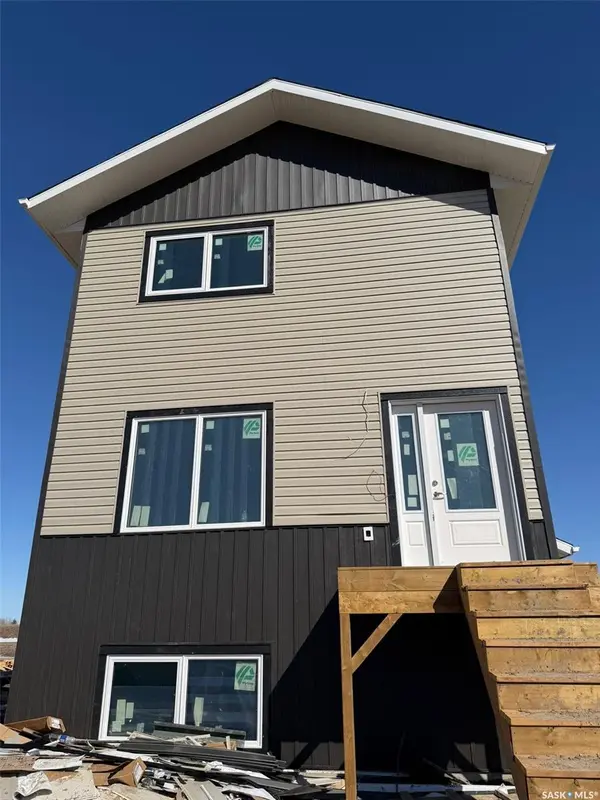 13 Clement ROAD, Lanigan, SK S0K 2M0
