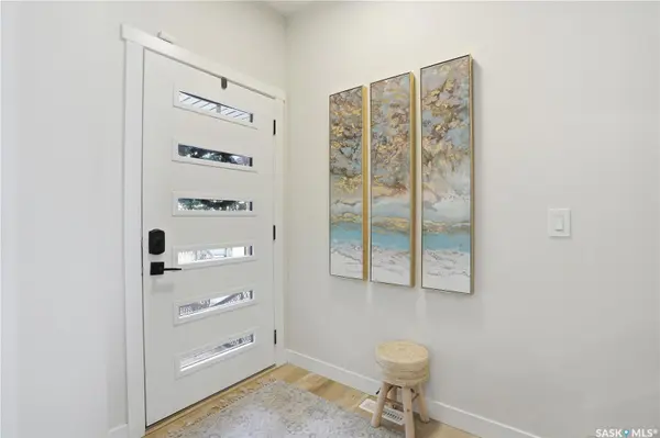 114 Keith WAY, Saskatoon, SK S7V 0X7