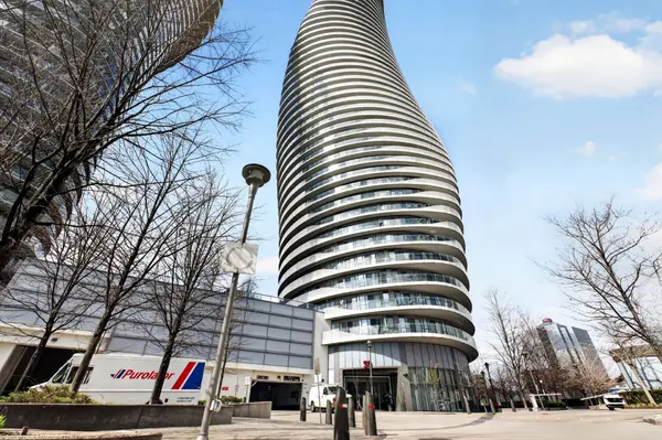 50 Absolute AVE #3806, Mississauga, ON L4Z 0A8