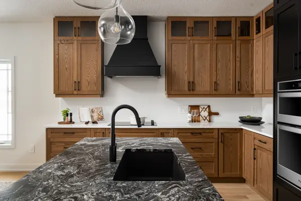 8 Charles Morley BLVD, Huntsville, ON P1H 0G5