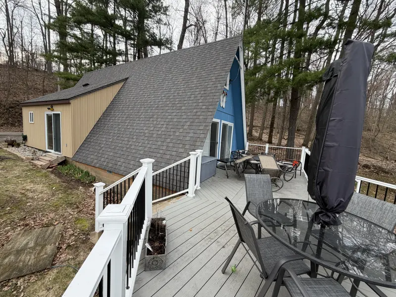 5775 Head Lake RD, Hope Twp, MI 49058