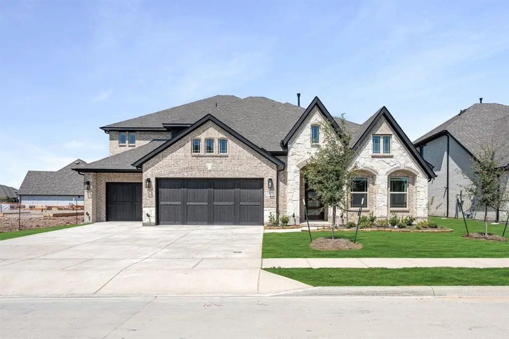 2413 Cornwall Lane, Forney, TX 75126