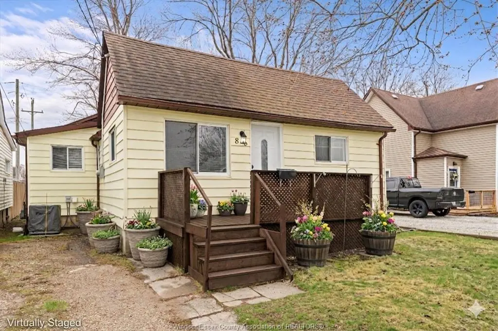 86 BRIEN Avenue West, Essex, ON N8M 1W1