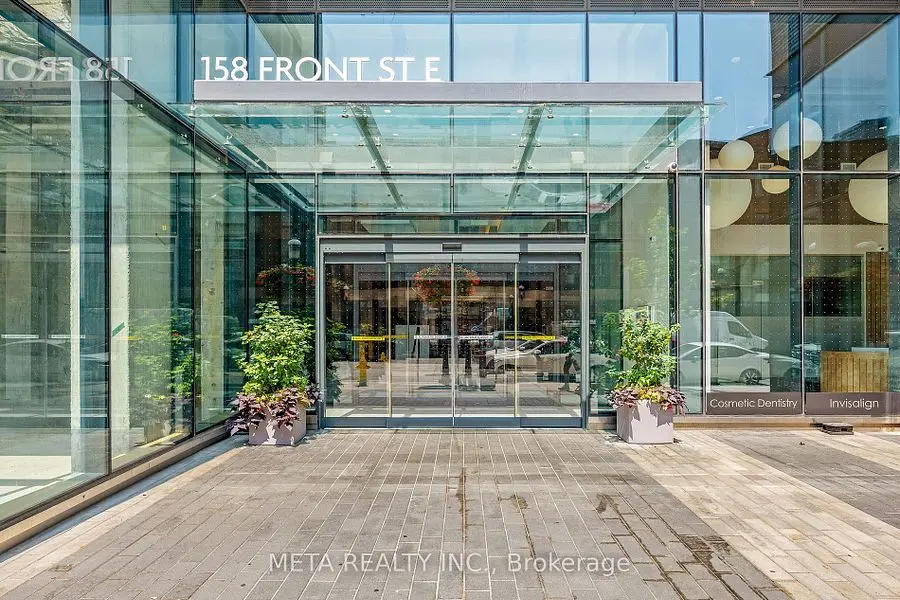 158 Front St ST E #908, Toronto C08, ON M5A 1E5