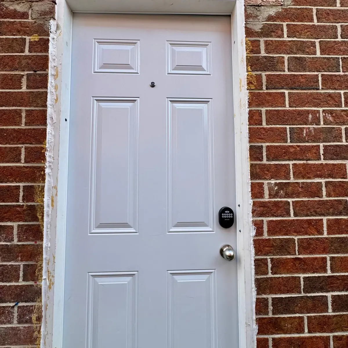 4204 Perivale RD #BSMT, Mississauga, ON L5C 3Y5